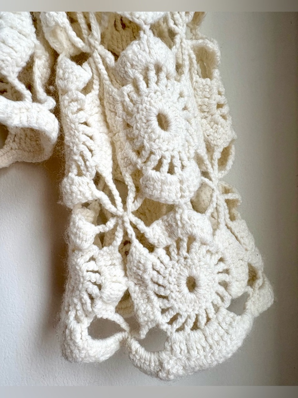 Open knit Boho Style feminine CREAM CROCHET Sweater Blouse Top - Picture 3 of 4